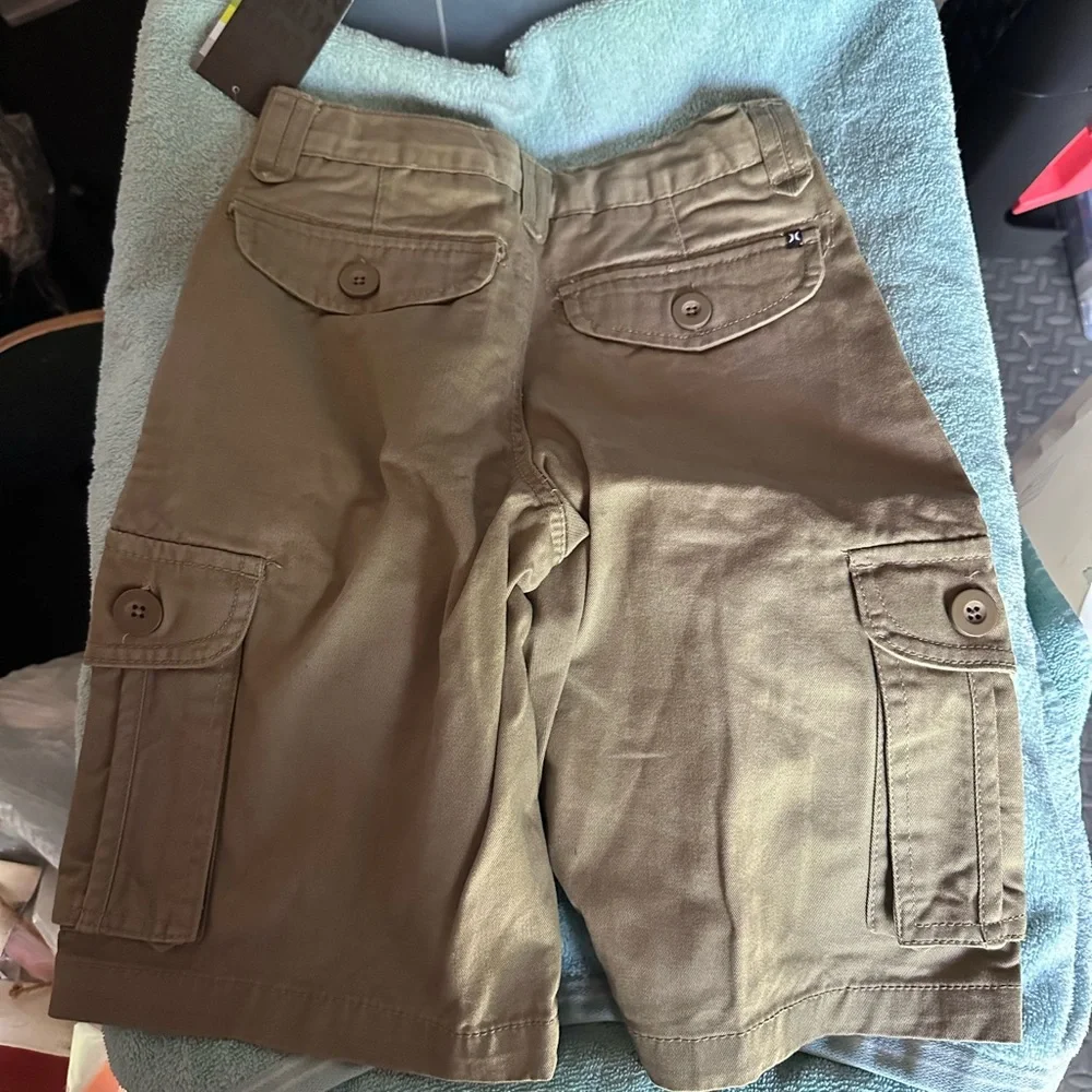 Hurley Boys Cargo Shorts NWT Size 10 - Picture 2 of 4